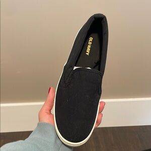 NEVER WORN Old Navy Black Loafers Sleek Slip-On Shoes